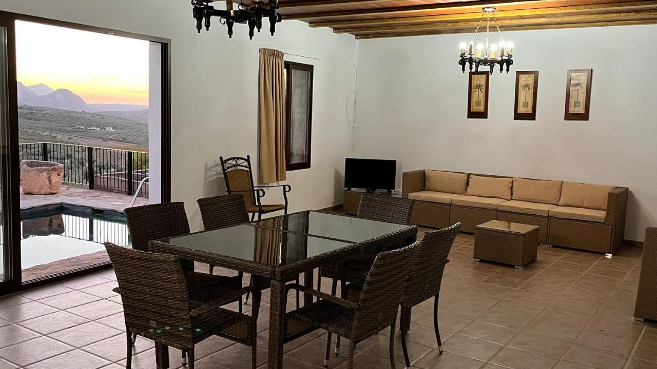 Villa Cortijo Borreguero Villanueva del Trabuco Exterior foto